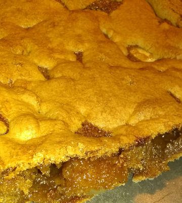 cinnamon-apple-cake