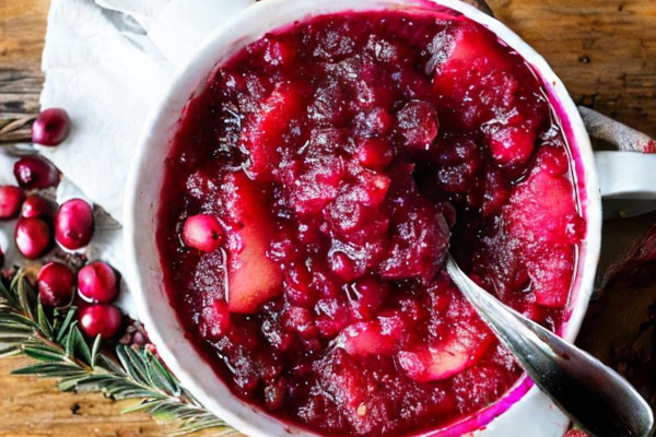 cranberry-apple-sauce