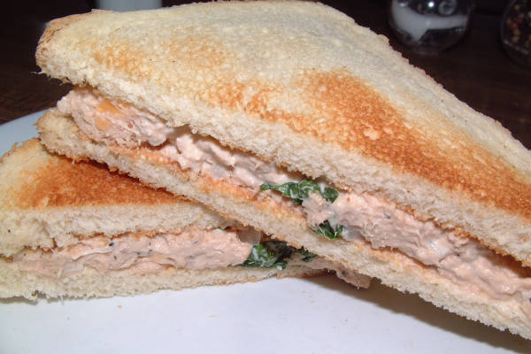 Caterer's Tuna Fish Sandwiches